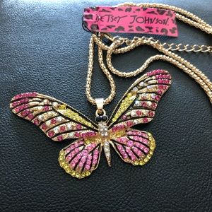NWT BETSY JOHNSON BUTTERFLY NECKLACE